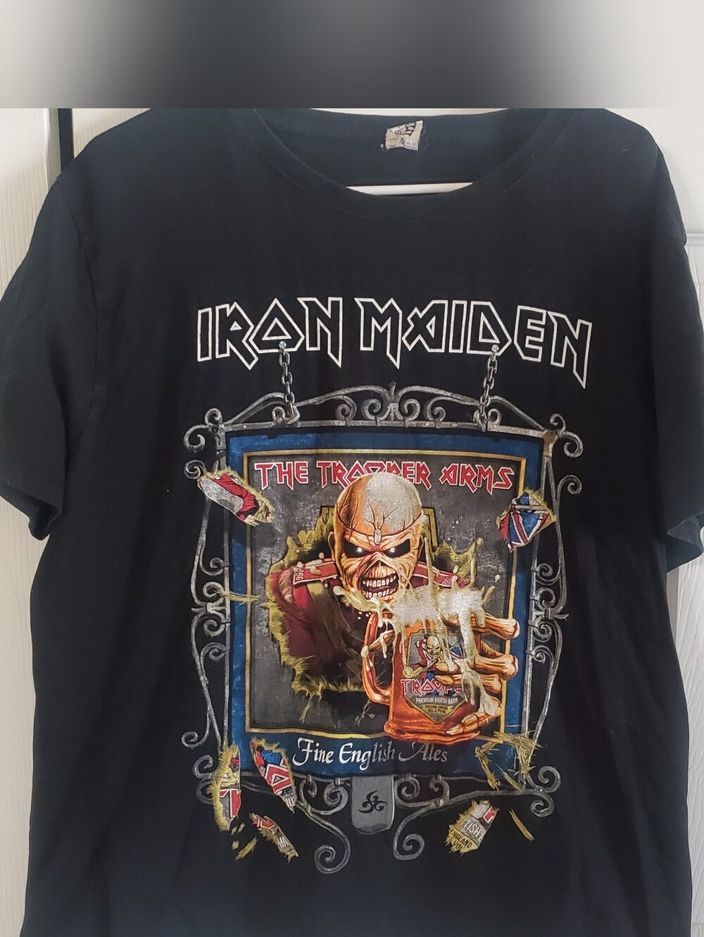 IRON MAIDEN BLACK TROOPER ON TOUR. BRITISH BEER CONCERT.  SHORT SLEEVES UNISEX